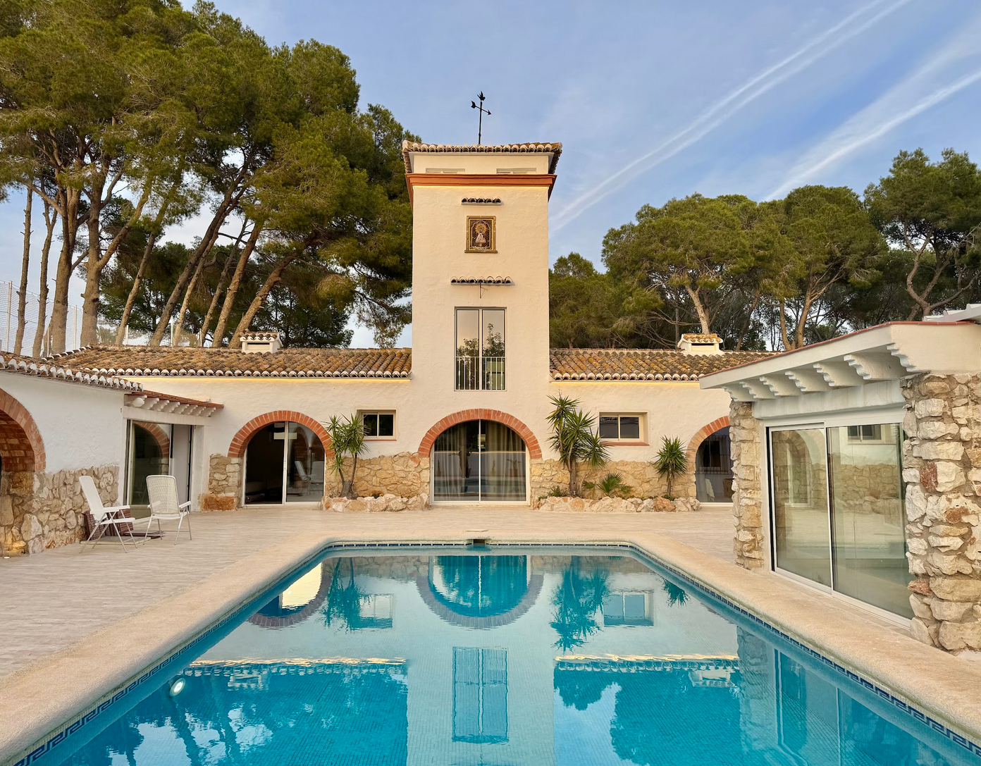 Aerial view of the main house and courtyard